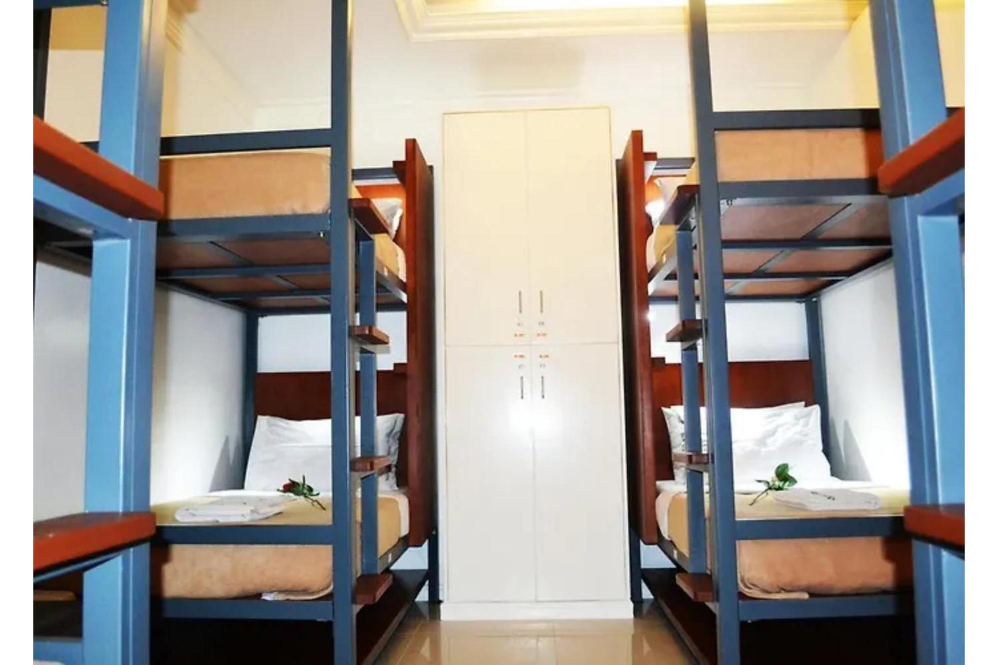 Townhouse Oak Vip Suites, Near Pnr Pasay Evangelista, Makati Manila Makati City Zewnętrze zdjęcie