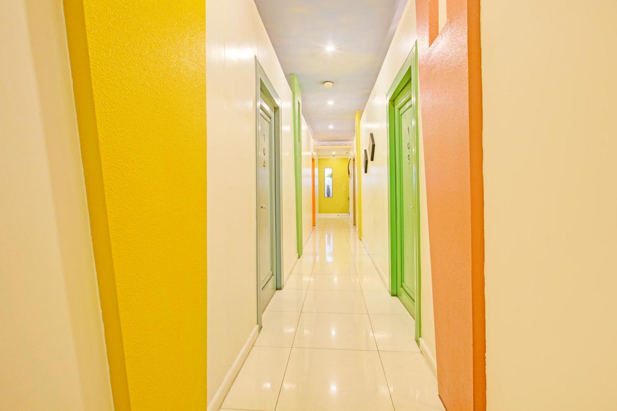 Townhouse Oak Vip Suites, Near Pnr Pasay Evangelista, Makati Manila Makati City Zewnętrze zdjęcie