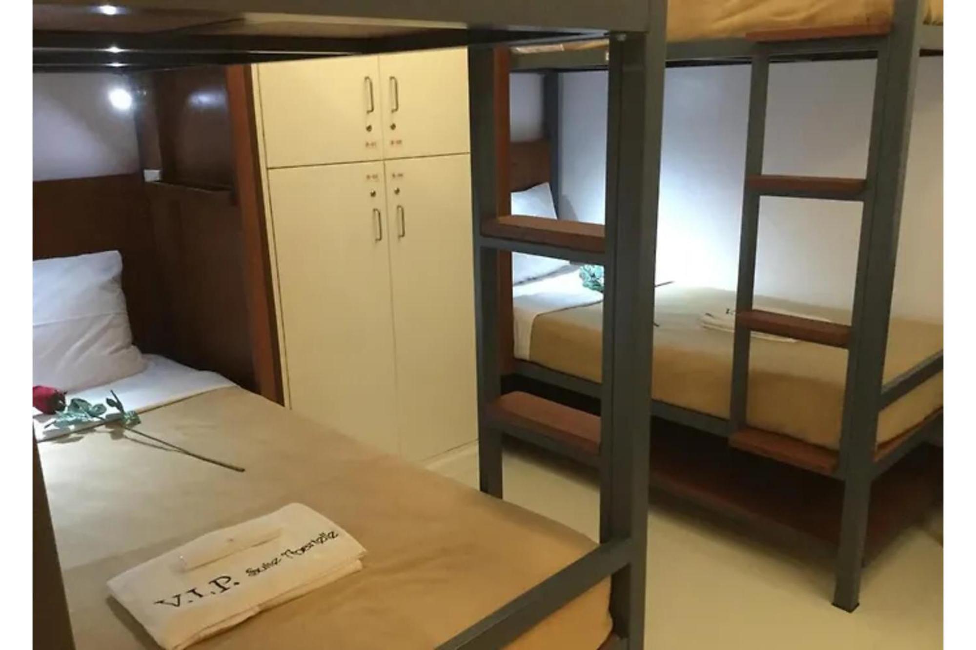 Townhouse Oak Vip Suites, Near Pnr Pasay Evangelista, Makati Manila Makati City Zewnętrze zdjęcie